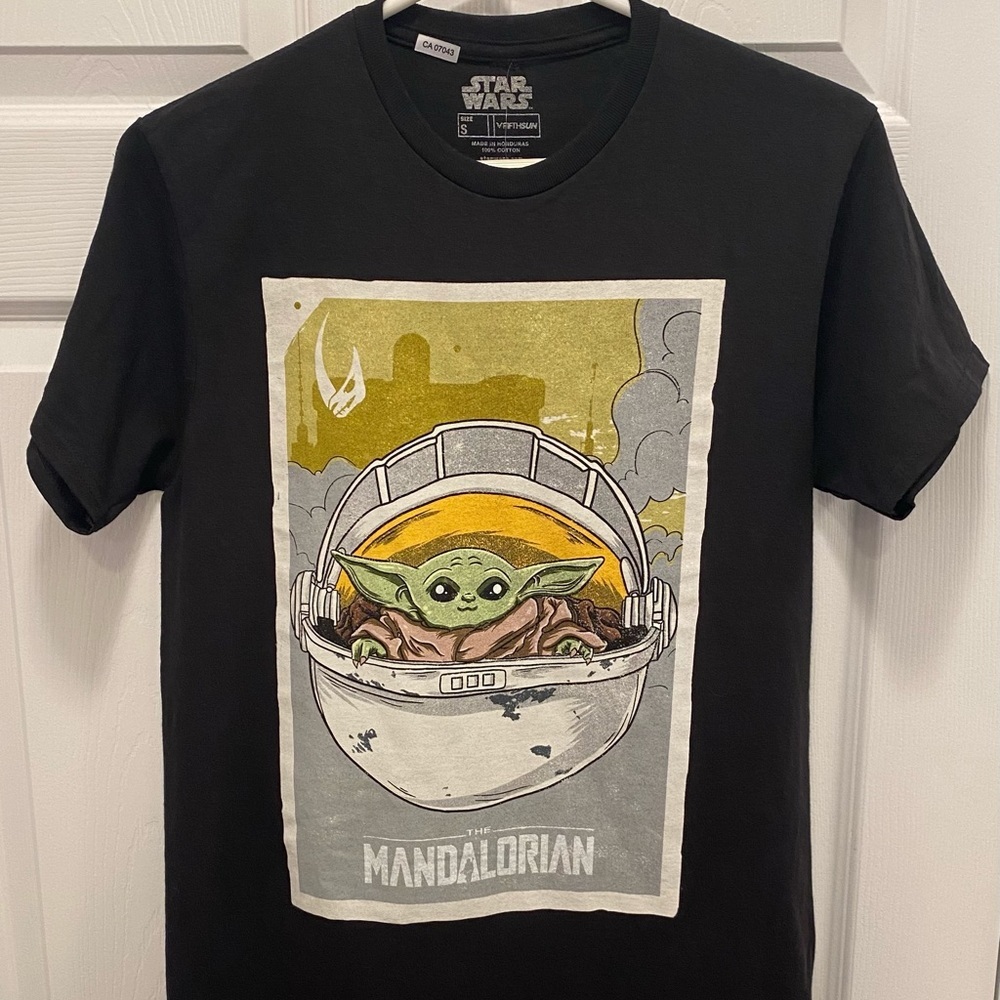 Star Wars Baby Yoda The Mandalorian Mens T-shirt